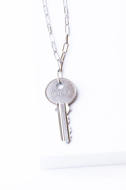 N - Brooklyn Classic Key Necklace Necklaces The Giving Keys 
