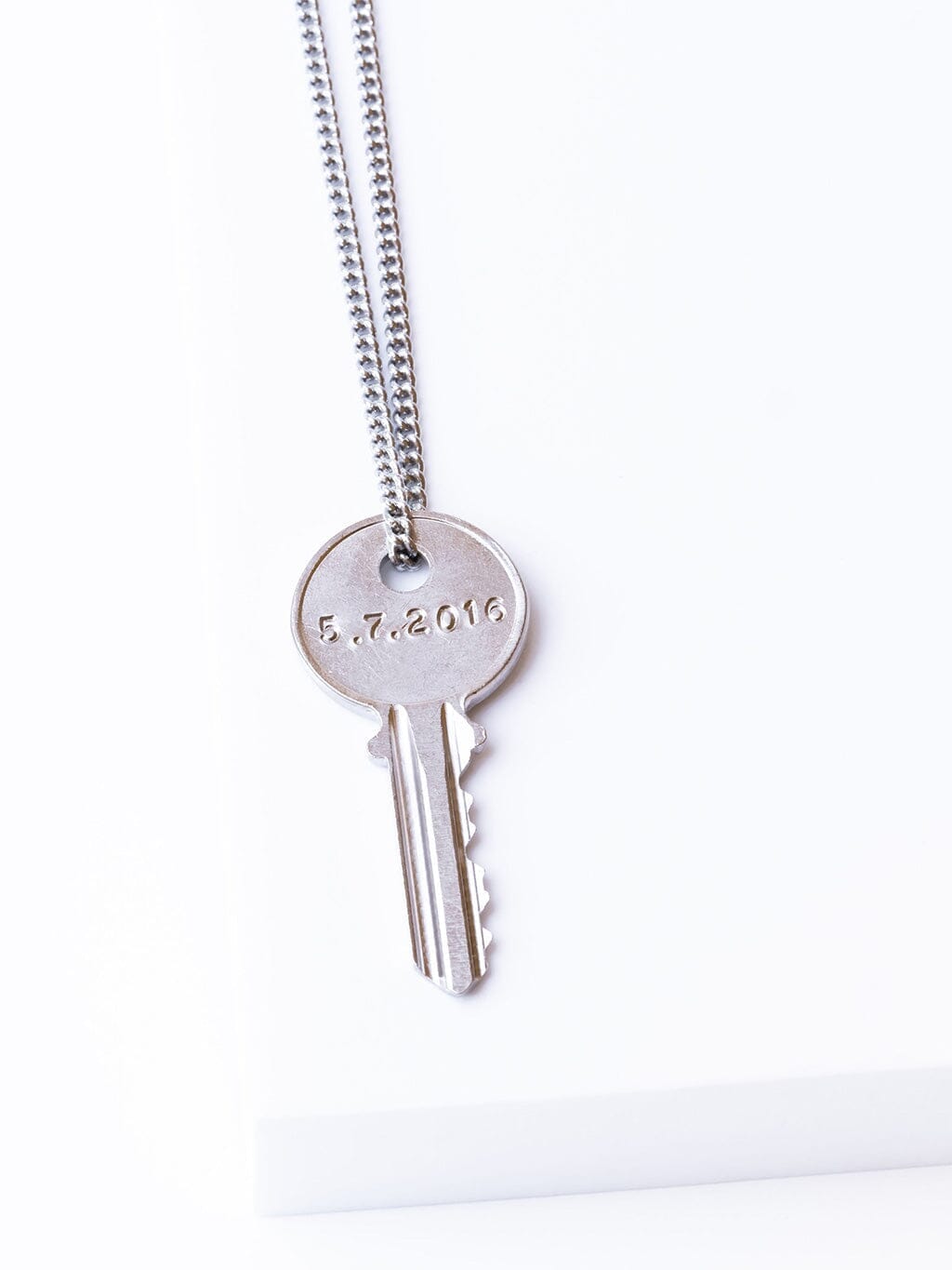 N - Date to Remember Classic Key Necklace Necklaces The Giving Keys Silver 