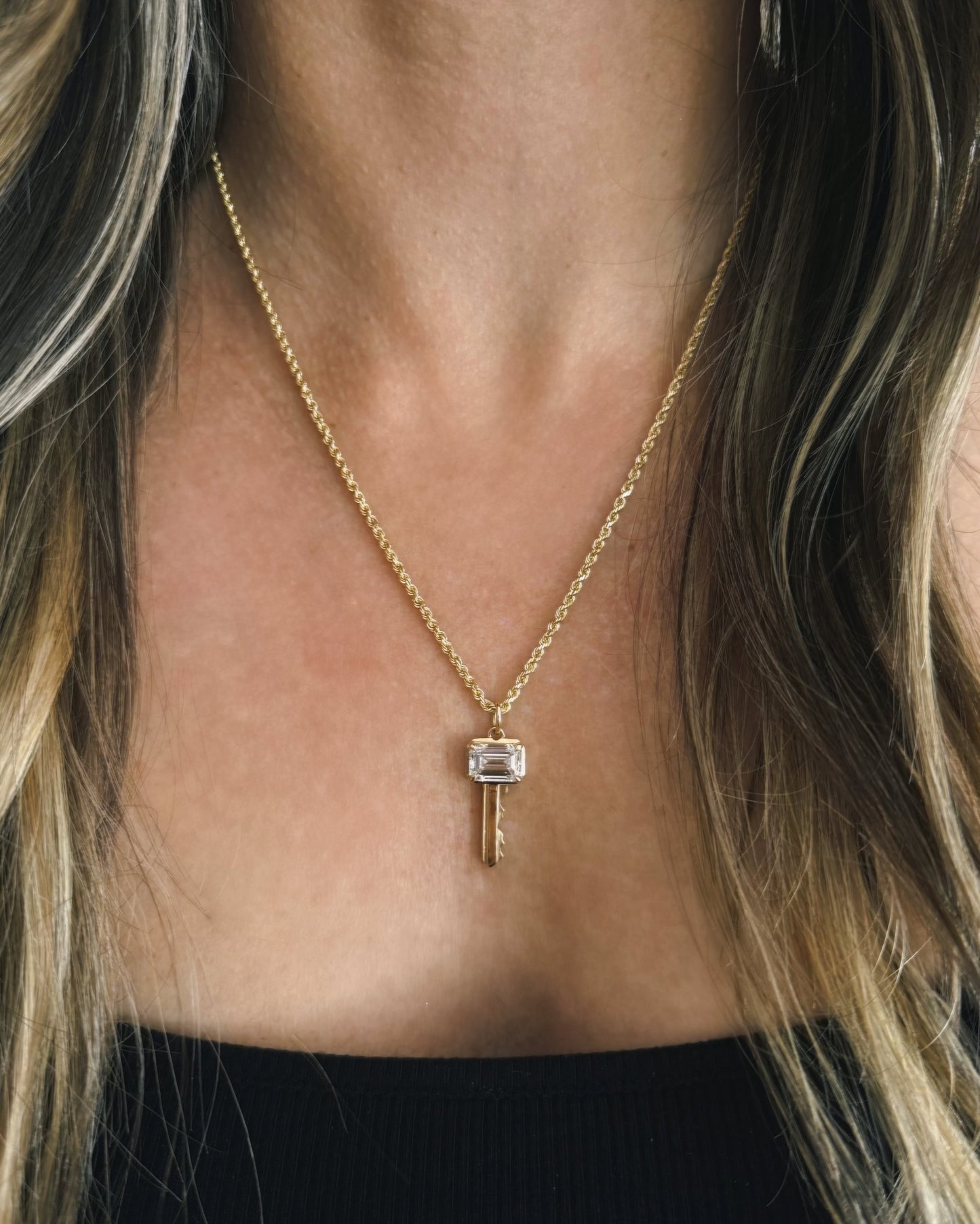 14k Gold Diamond Unlocked Key Pendant The Giving Keys 