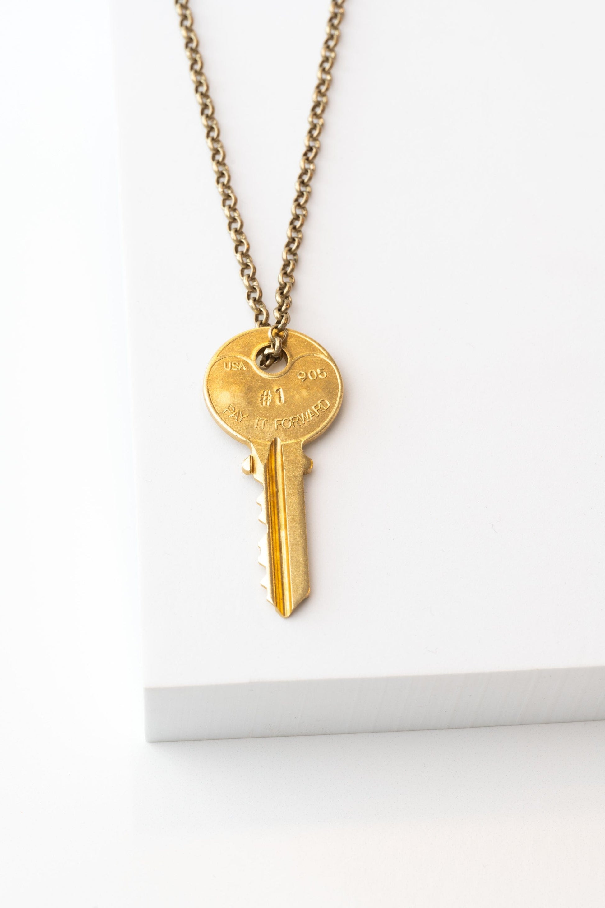 THE ONE Classic Key Necklace Necklaces The Giving Keys 