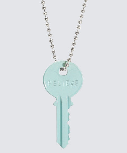 pastel green/believe