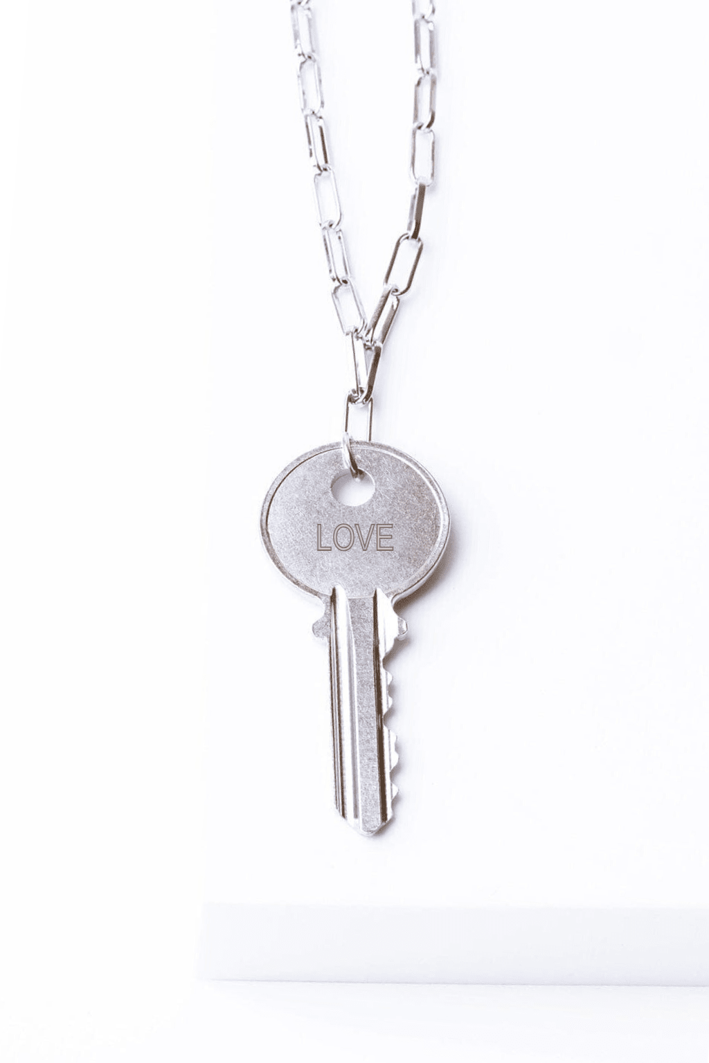Atticus Classic Key Brooklyn Chain Necklace The Giving Keys LOVE Silver 