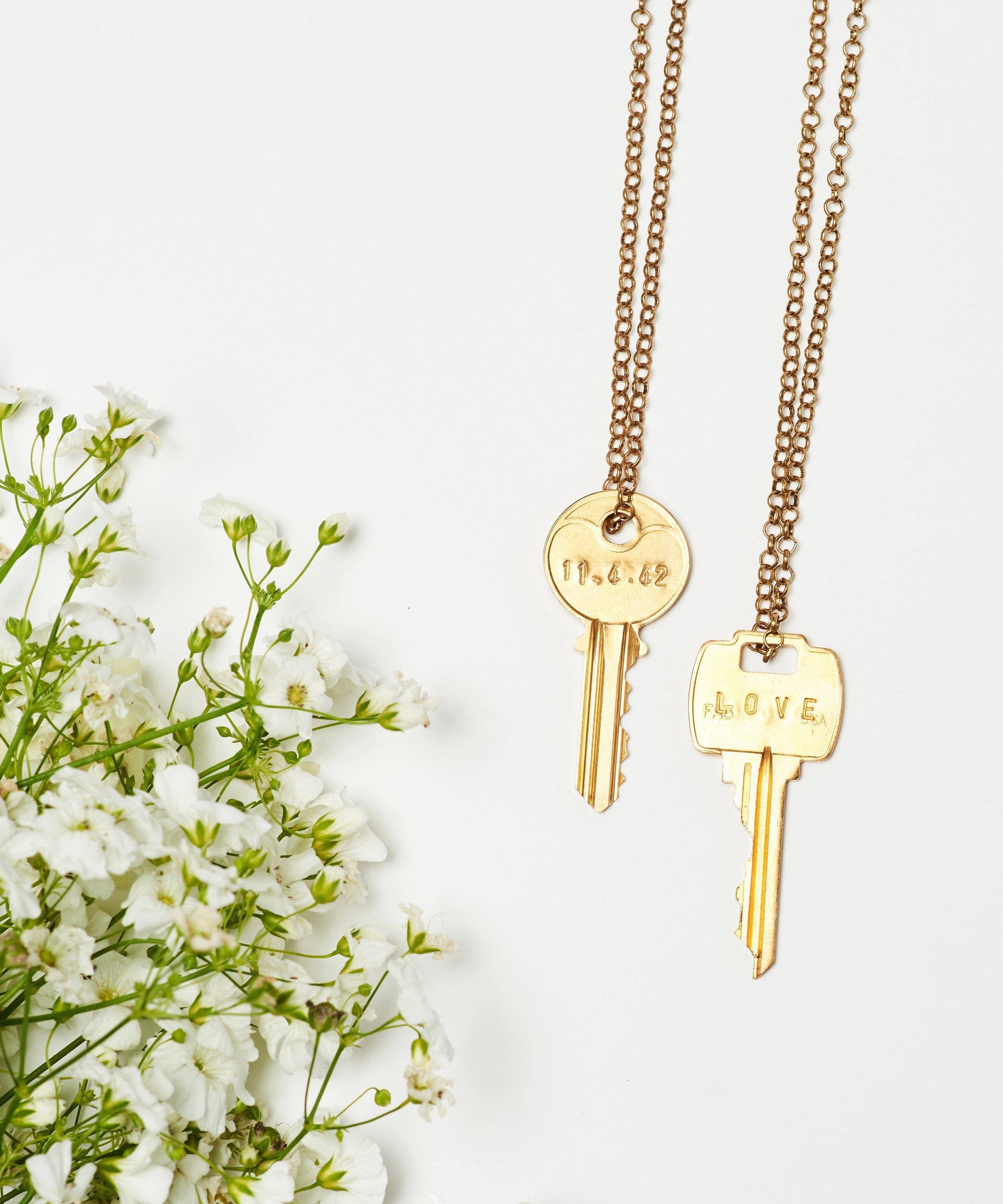 N - Wedding Date Classic Key Necklace Necklaces The Giving Keys 