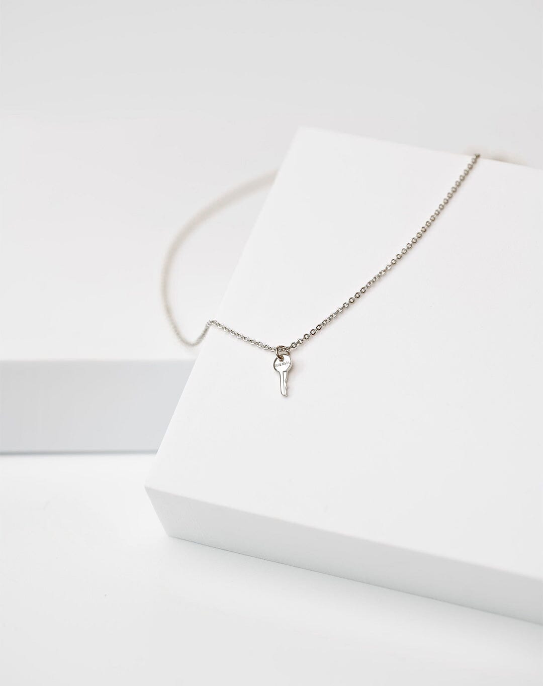 Small Rhodes Necklace – WWAKE