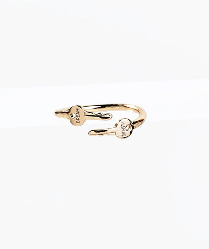 Wrapped Mini Key Ring Rings The Giving Keys Gold One Size 